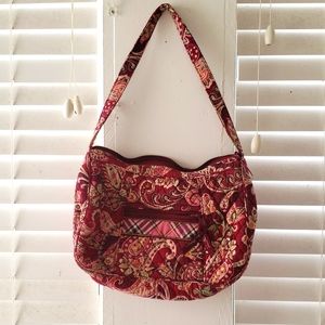 Vera Bradley pocketbook burgundy Paisley, size  9" x 12"